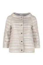 Load image into Gallery viewer, Snap button fastening down jacket