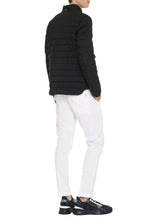 Load image into Gallery viewer, Snap button fastening down jacket