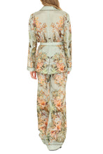 Load image into Gallery viewer, Printed silk pajama blouse
