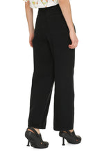 Load image into Gallery viewer, Straight leg jeans
