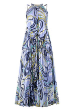 Load image into Gallery viewer, Printed pleated dress
