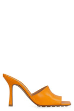 Load image into Gallery viewer, Stretch leather mules
