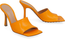 Load image into Gallery viewer, Stretch leather mules
