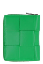 Load image into Gallery viewer, Leather wallet
