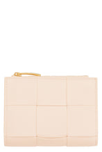 Load image into Gallery viewer, Leather wallet
