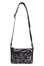 Load image into Gallery viewer, Nylon messenger-bag

