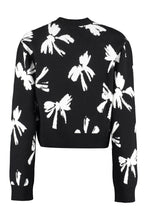 Load image into Gallery viewer, Long sleeve crew-neck sweater
