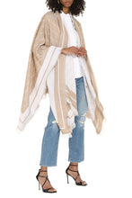 Load image into Gallery viewer, Jacquard shawl with frayed edges
