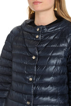 Load image into Gallery viewer, Snap button fastening down jacket
