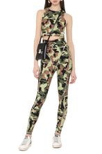 Load image into Gallery viewer, Missy printed crop-top
