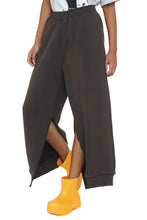 Load image into Gallery viewer, Cotton track-pants
