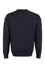 Load image into Gallery viewer, Fine-knit sweater
