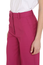 Load image into Gallery viewer, Wool cropped trousers
