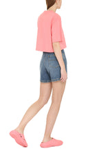 Load image into Gallery viewer, Logo detail cropped t-shirt
